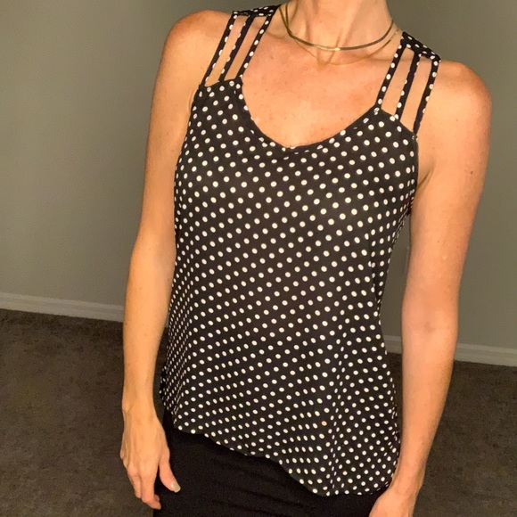 Popular polka dot top - Picture 7 of 9